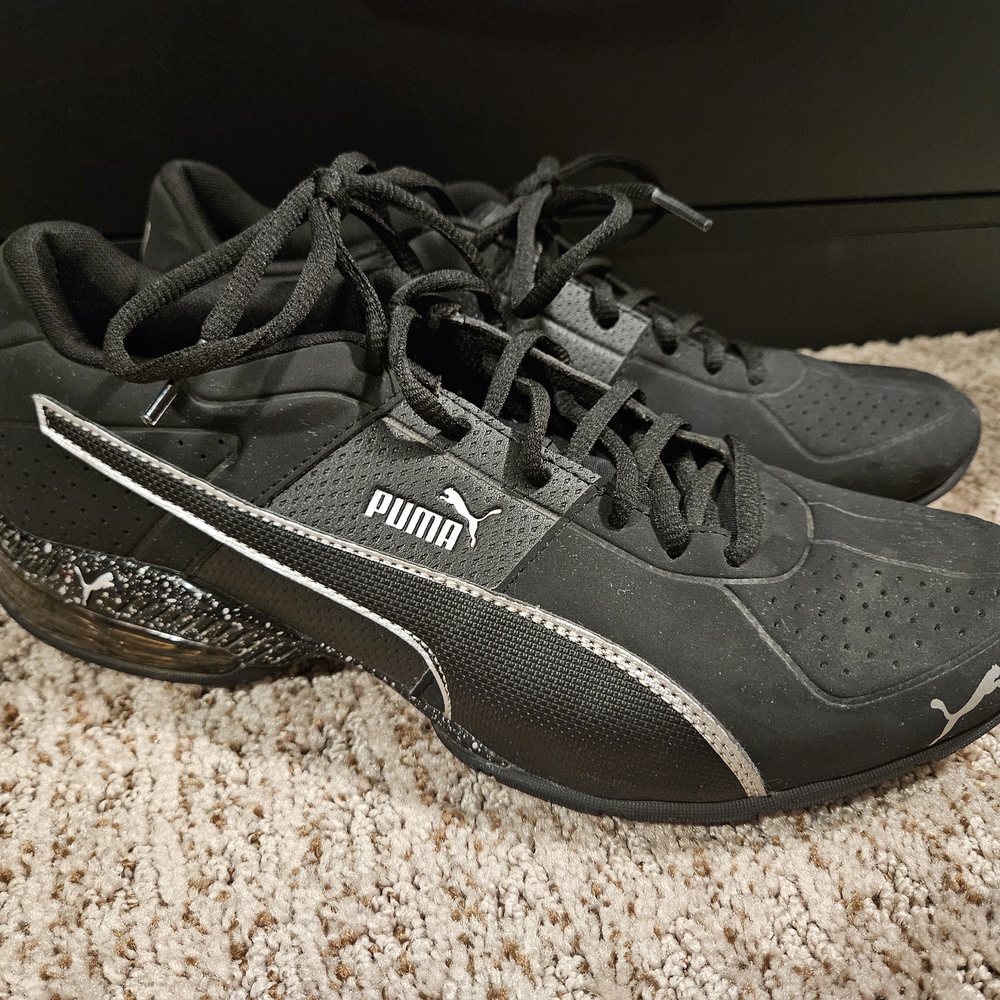 Puma Men's Black Athletic Shoes